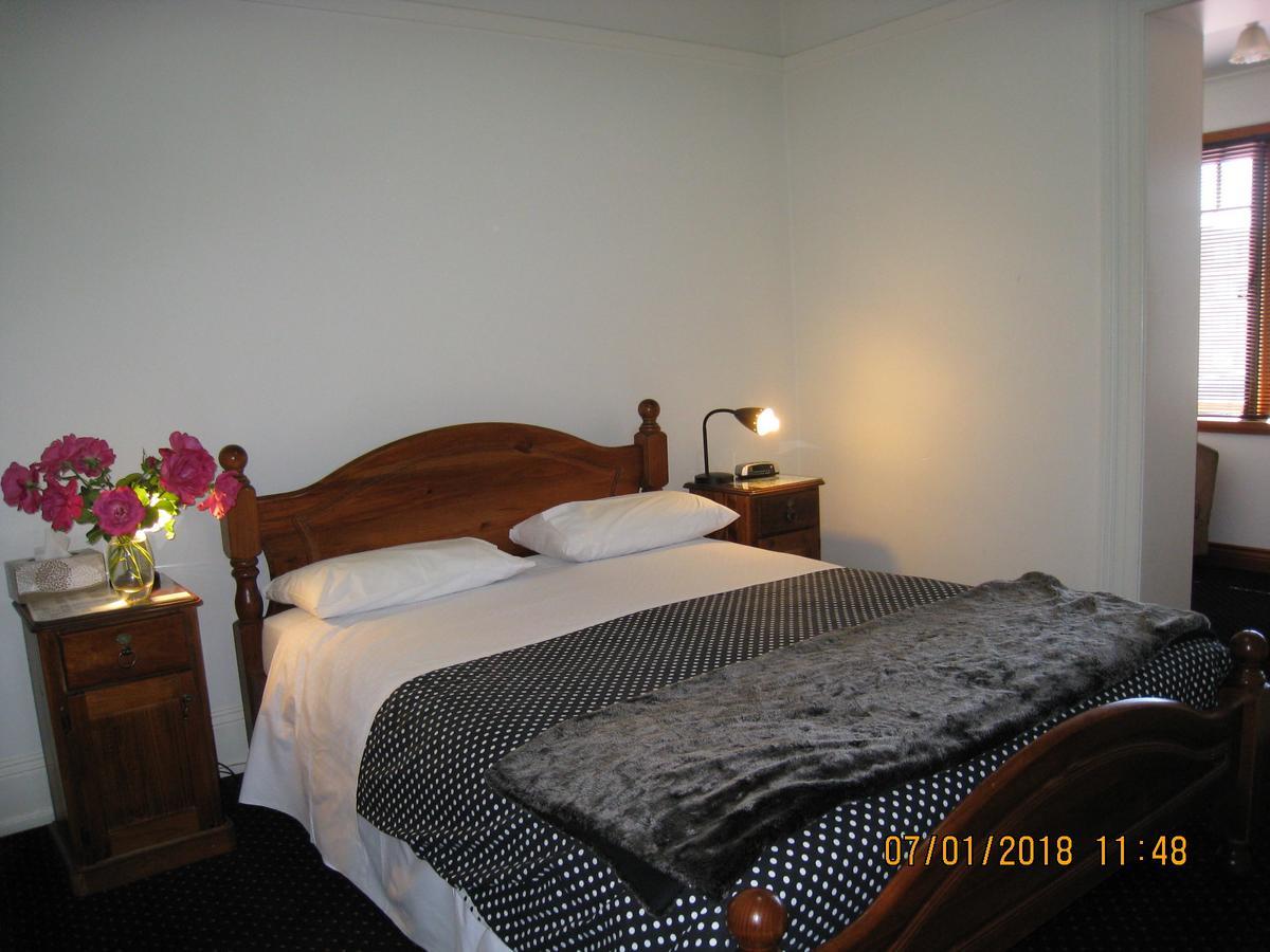 Hi George B&B 론서스턴 객실 사진